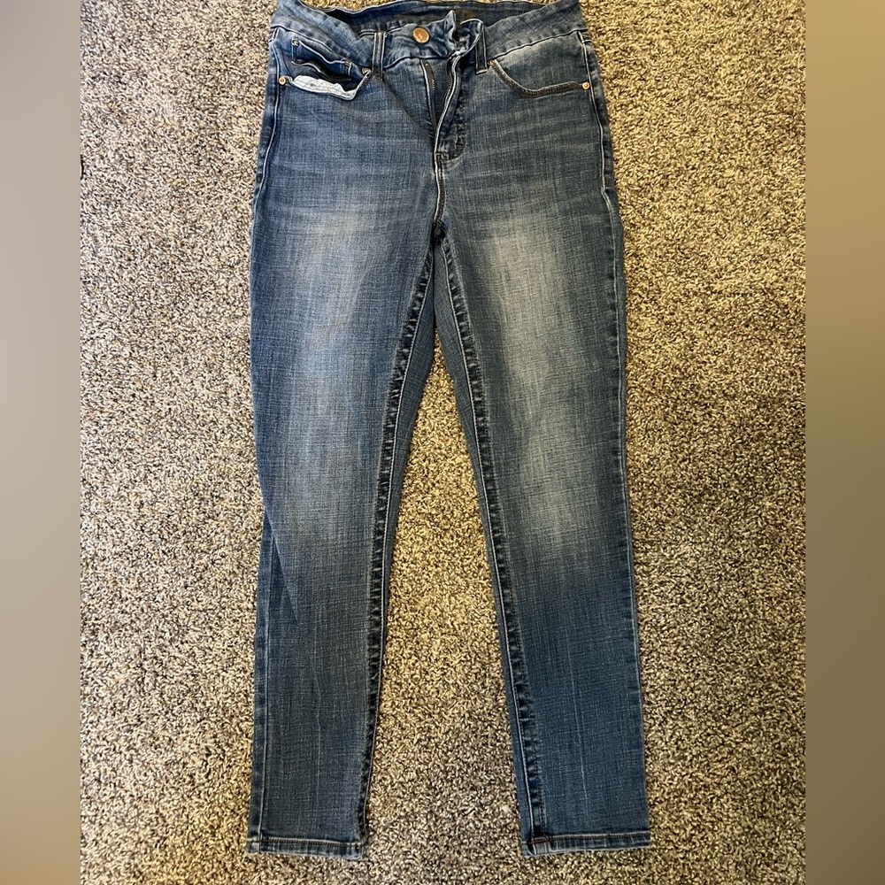 GUC. Seven skinny jeans size 12.